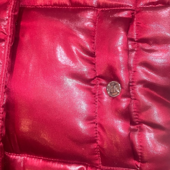 Michael Kors puffer vest - Picture 4 of 5